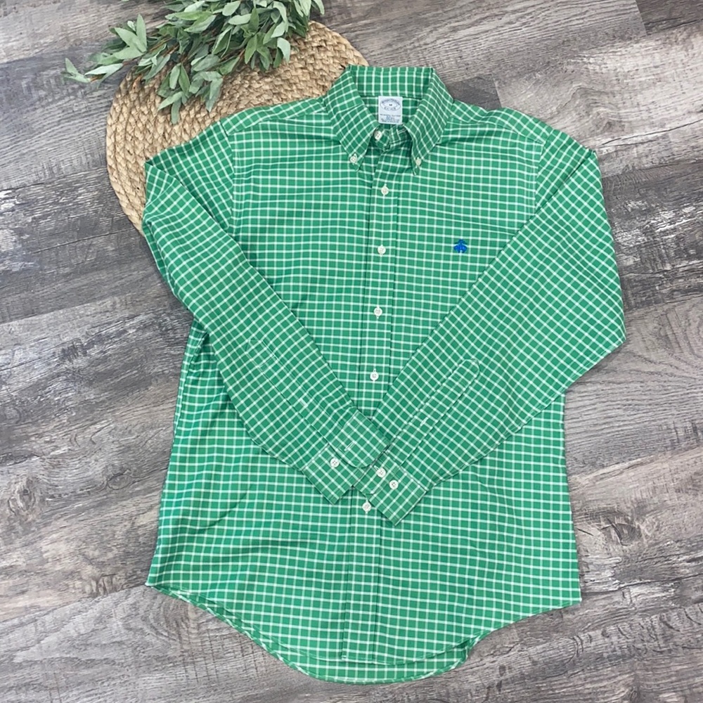 Brooks Brothers NWOT long sleeve button down Med